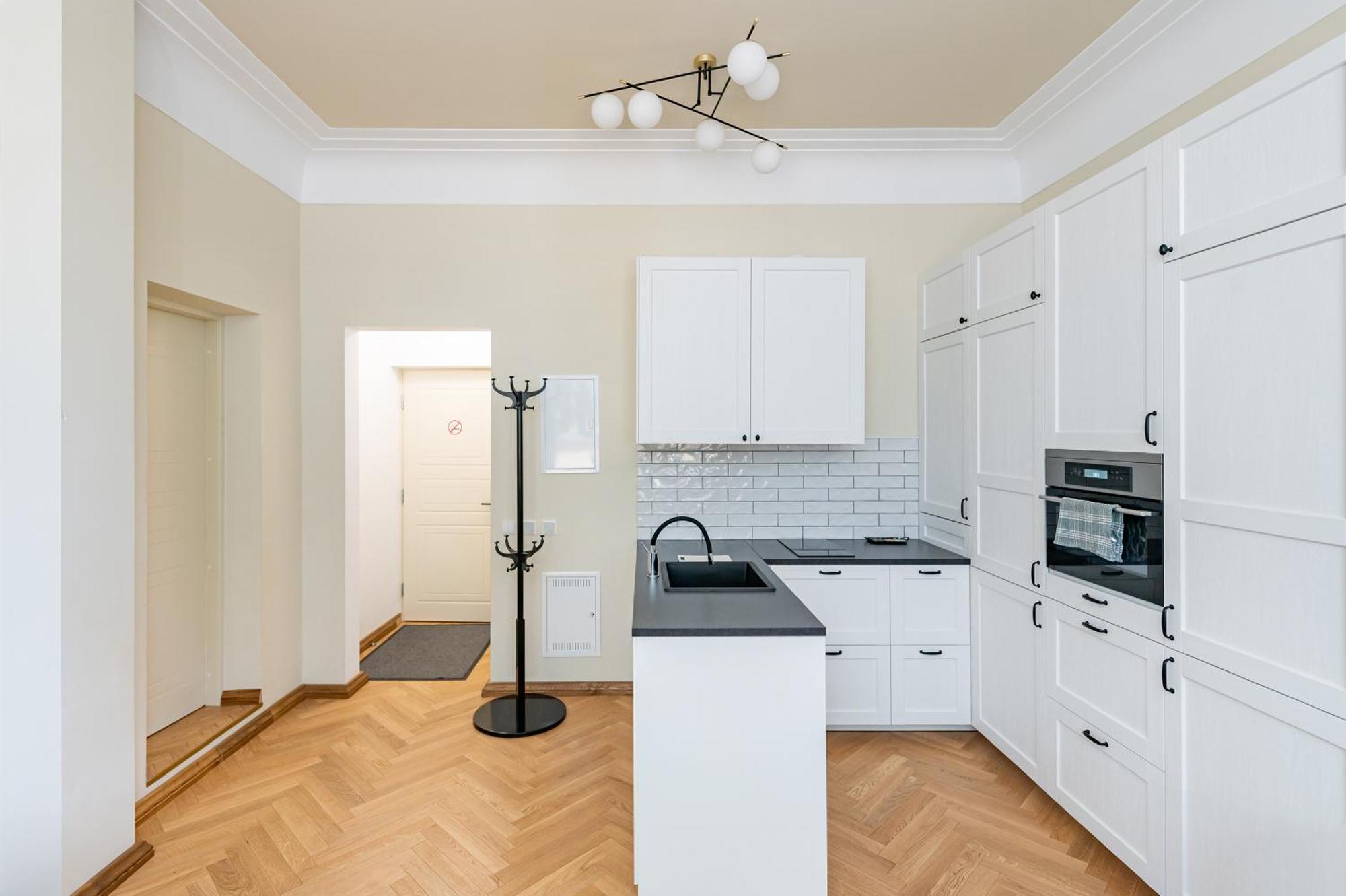 Park Avenue Apartments By Hostlovers Каунас Екстериор снимка