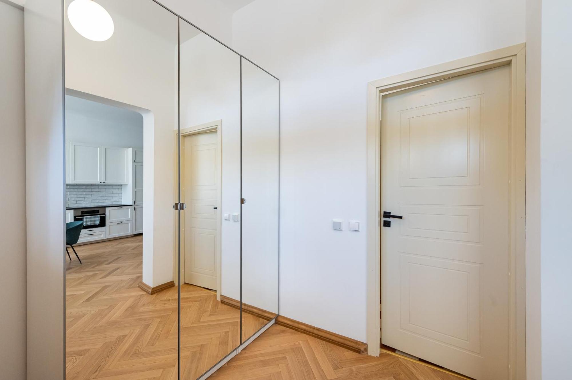 Park Avenue Apartments By Hostlovers Каунас Екстериор снимка