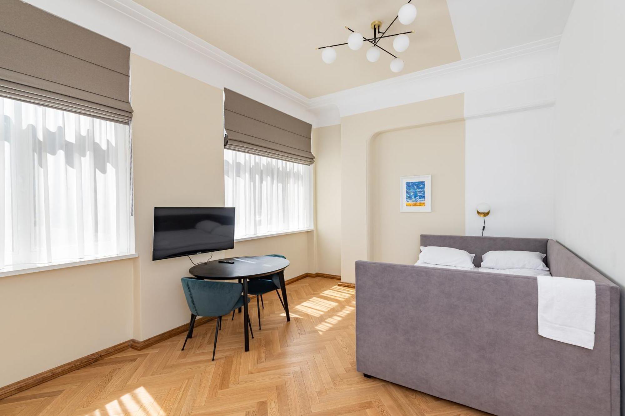Park Avenue Apartments By Hostlovers Каунас Екстериор снимка