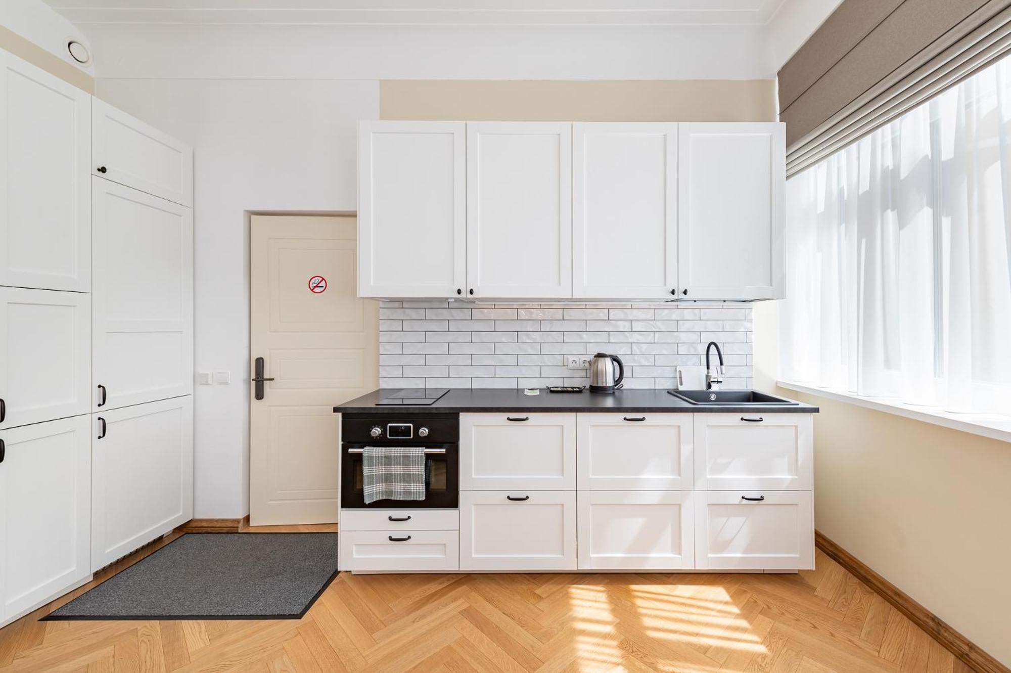 Park Avenue Apartments By Hostlovers Каунас Екстериор снимка