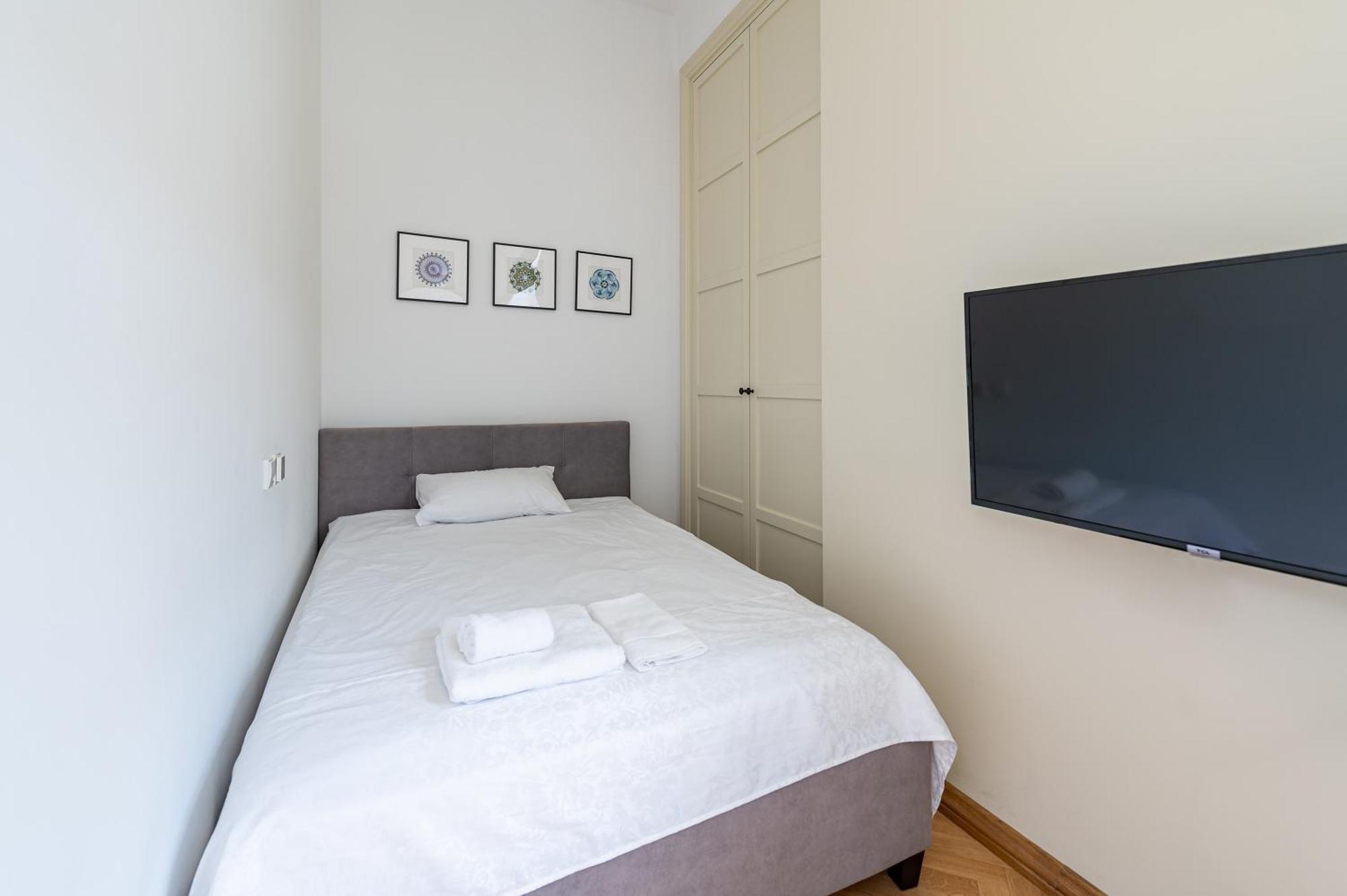 Park Avenue Apartments By Hostlovers Каунас Екстериор снимка