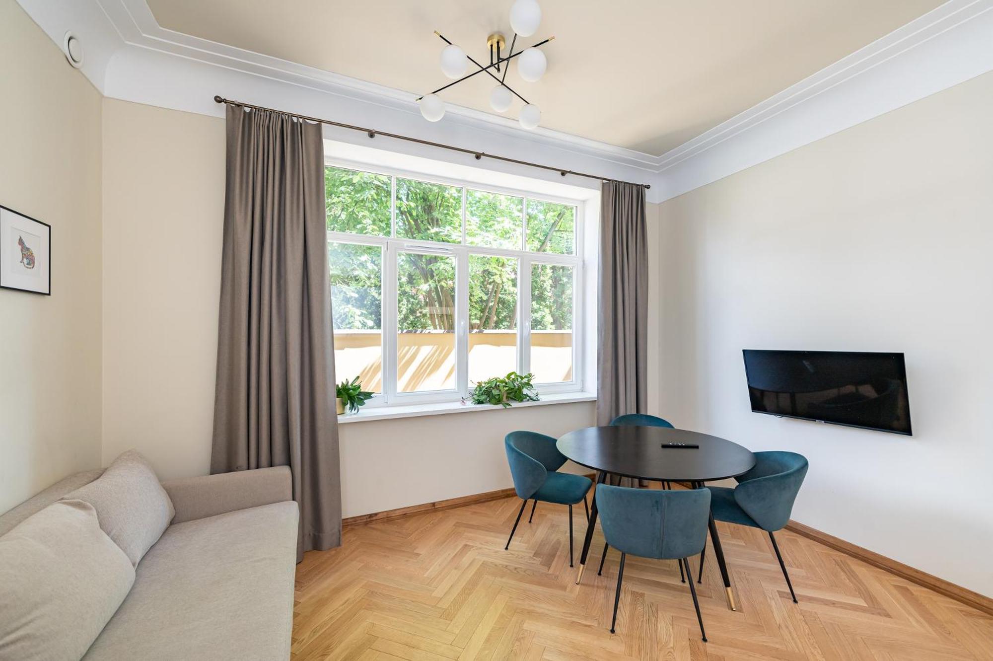 Park Avenue Apartments By Hostlovers Каунас Екстериор снимка
