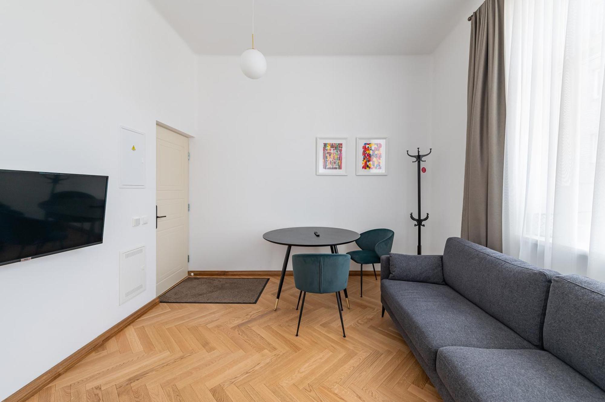 Park Avenue Apartments By Hostlovers Каунас Екстериор снимка