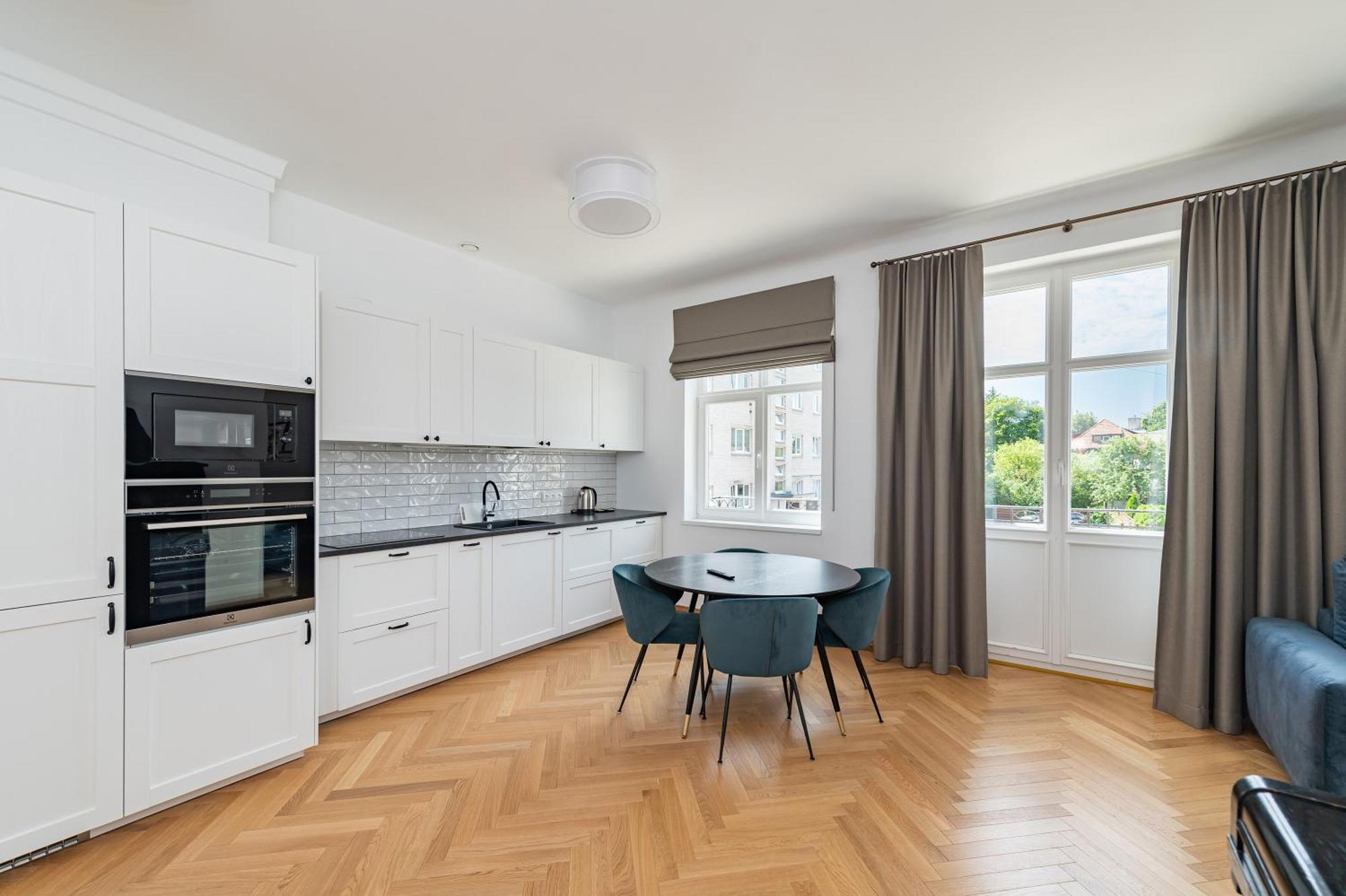 Park Avenue Apartments By Hostlovers Каунас Екстериор снимка