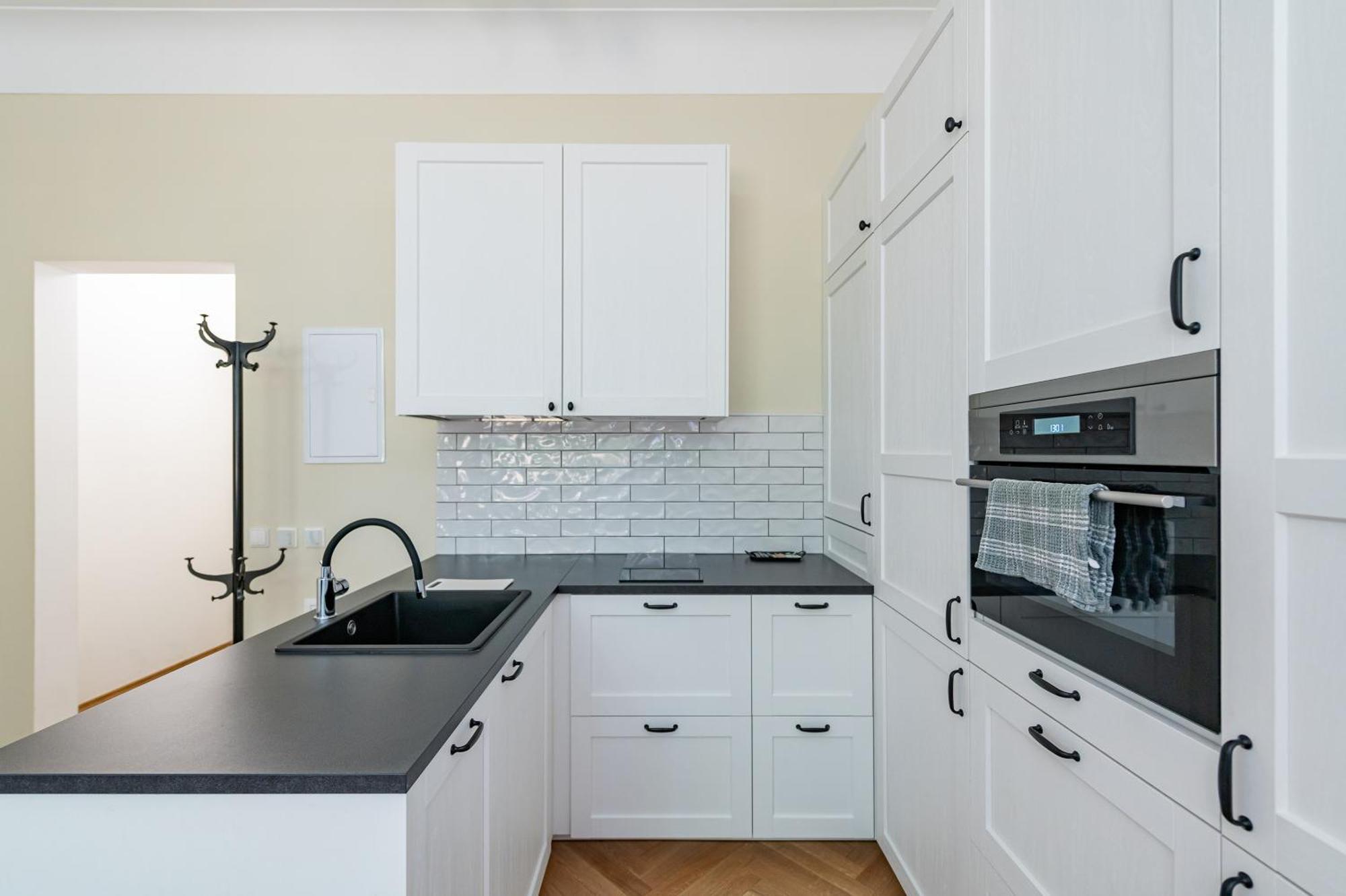 Park Avenue Apartments By Hostlovers Каунас Екстериор снимка