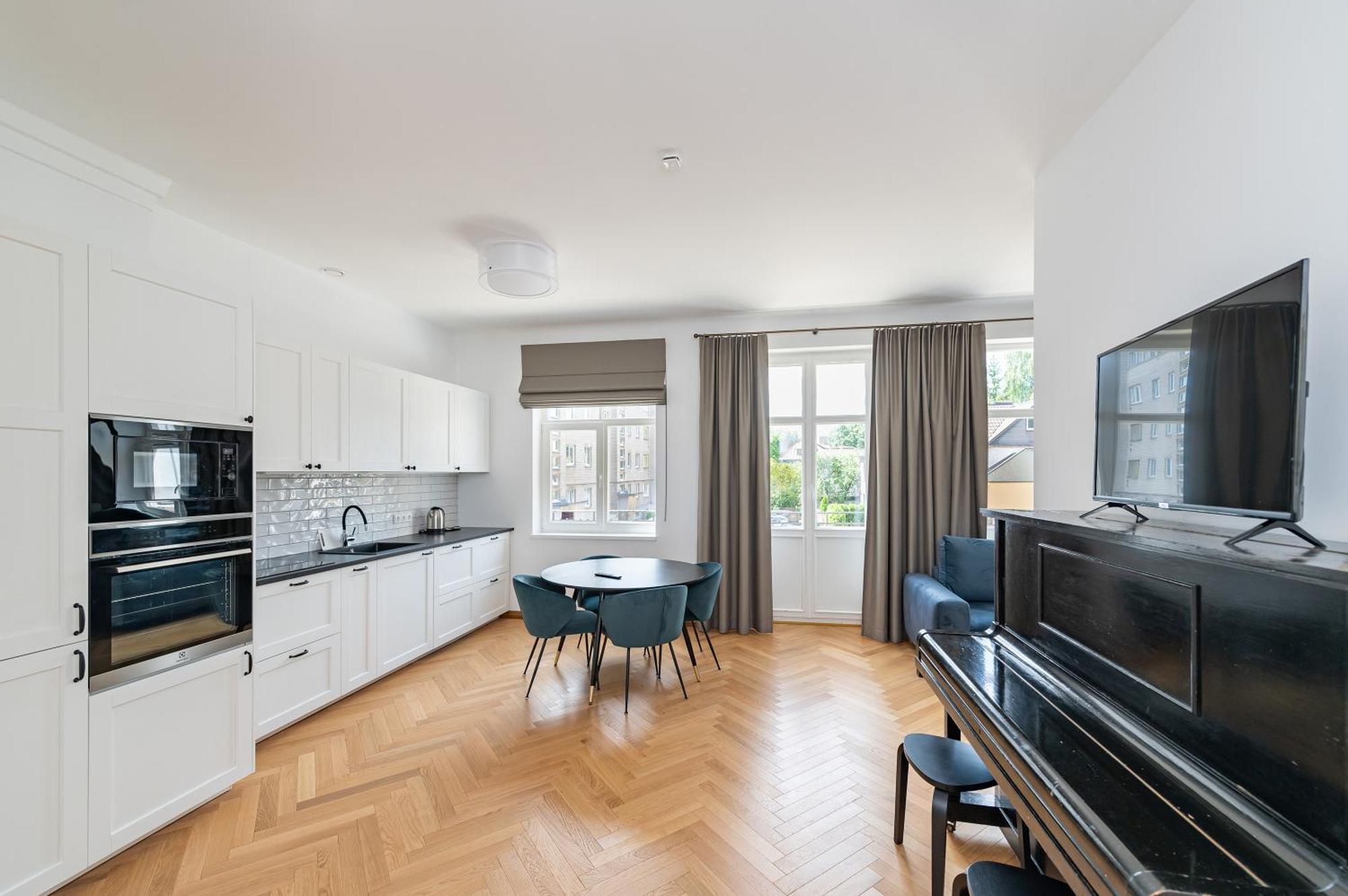 Park Avenue Apartments By Hostlovers Каунас Екстериор снимка